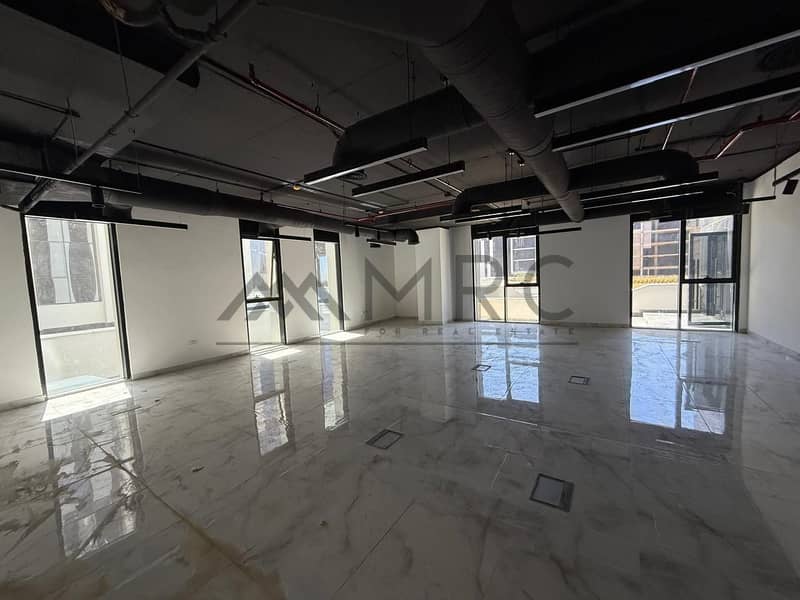 4 PHOTO-2025-06-26-22-02-46. jpg