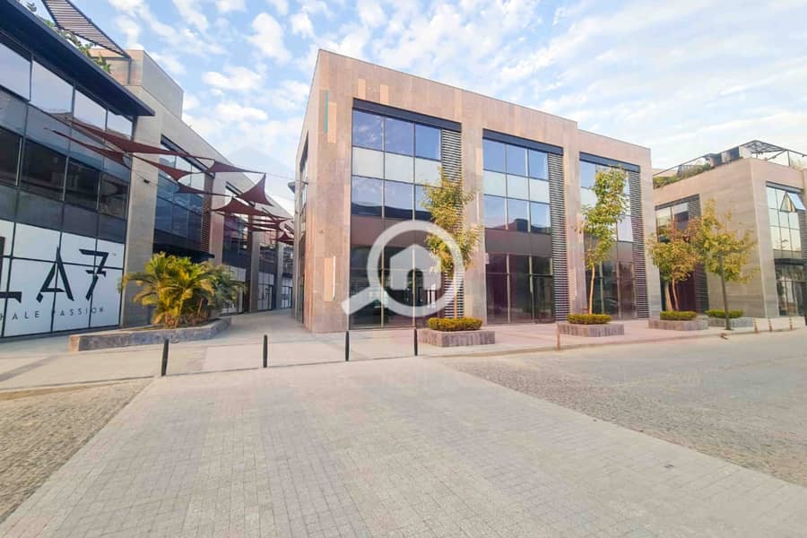 16 WhatsApp Image 2026-01-05 at 1.43. 29 PM (2). jpg