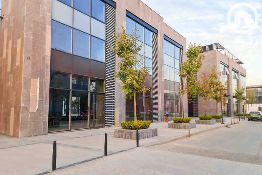 22 WhatsApp Image 2026-01-05 at 1.43. 31 PM. jpg