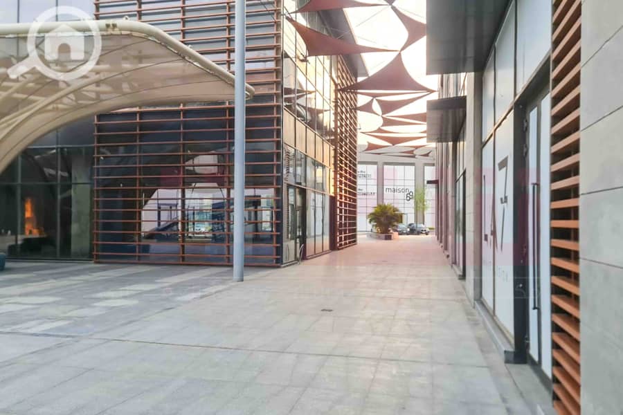 28 WhatsApp Image 2026-01-05 at 1.43. 34 PM (1). jpg