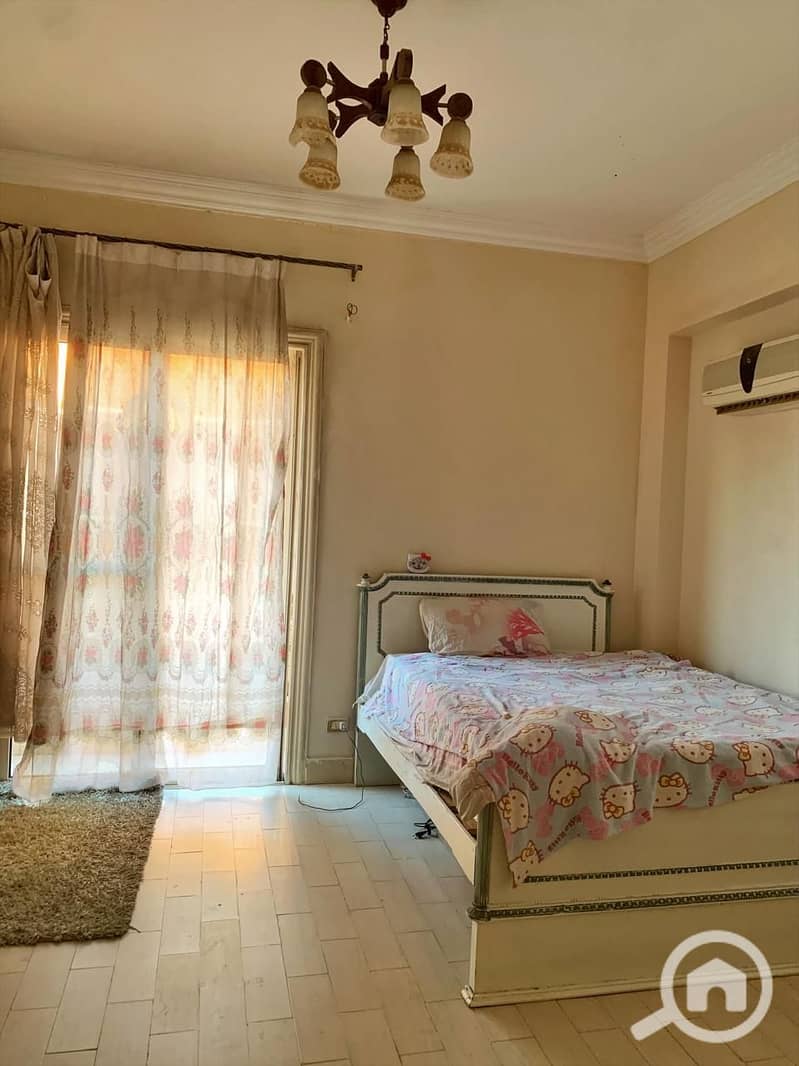 5 70f6c727-d496-42ea-8f59-a10990d056ff. jpg