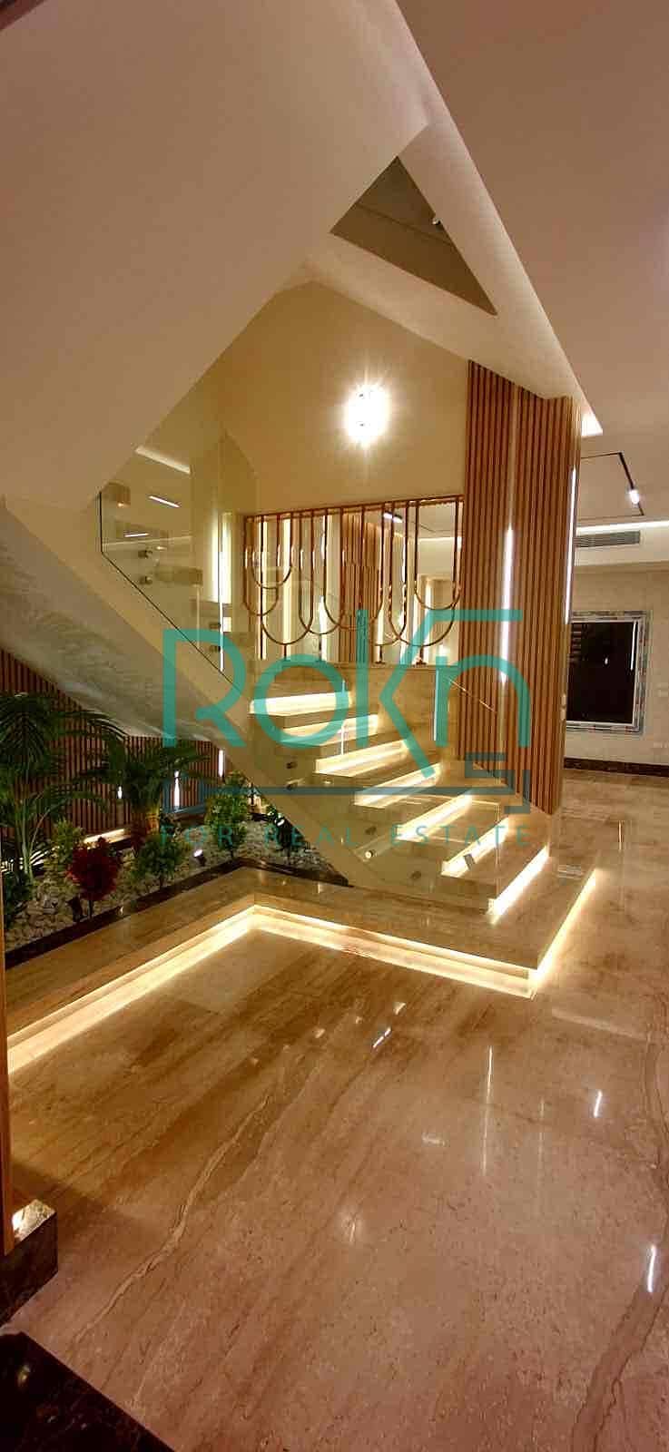 11 c5842bbc-cc67-4c74-8679-fc735f85a2e2. jpg