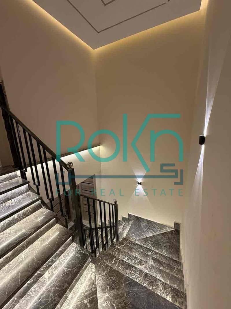 11 572409ff-e5d6-4588-bc5f-81528f67957d. jpg