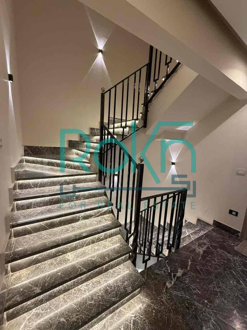 13 51043265-5f6b-4a80-b69e-d88a1da5b7c0. jpg