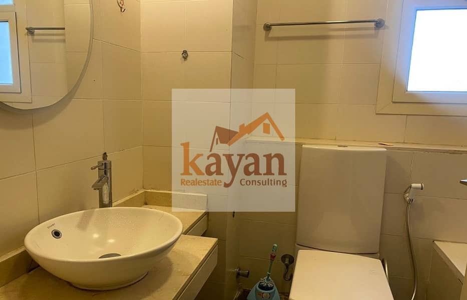 11 4cf03bfb-c5d9-4782-b5b6-584208e51207. jpg