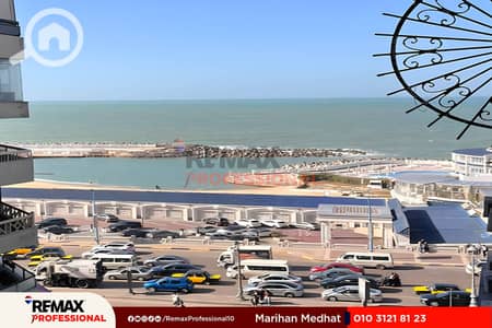 شقة 4 غرف نوم للبيع في رشدي، الإسكندرية - 01. jpg