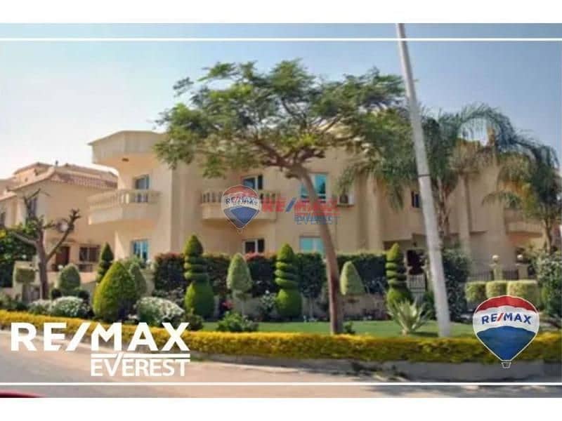 2 b7e2f502-7dc5-4168-aa74-28ed5af0a638. jpg