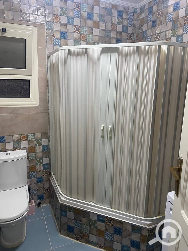 7 f6de6202-785e-4acd-bc5f-47e915685b61. jpg