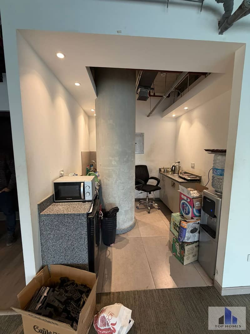 5 WhatsApp Image 2026-01-06 at 12.15. 55 PM. jpeg