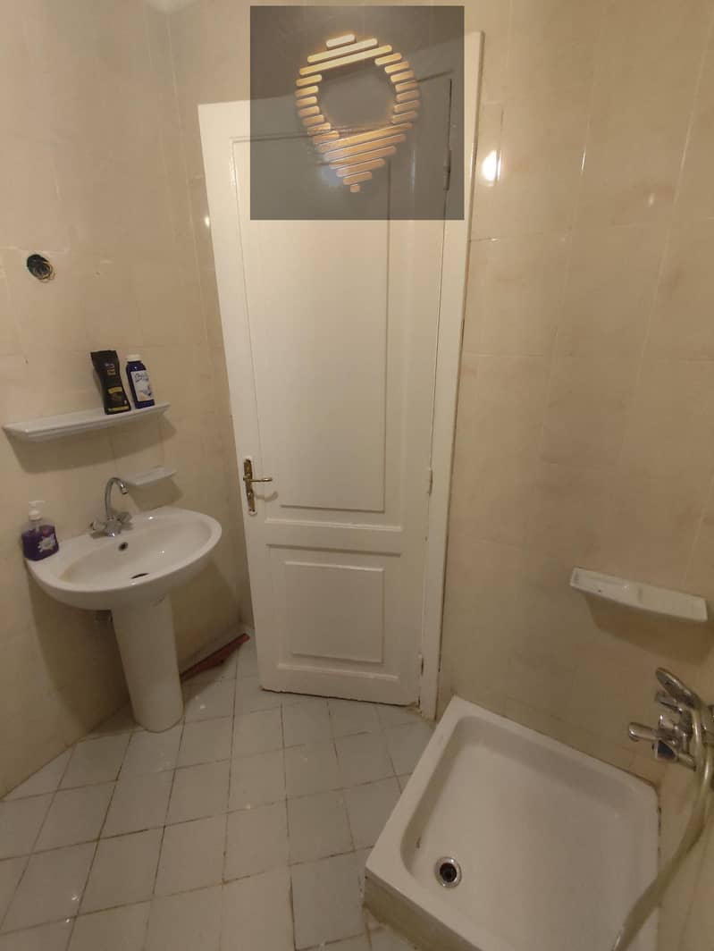 12 WhatsApp Image 2026-01-08 at 15.19. 41. jpeg