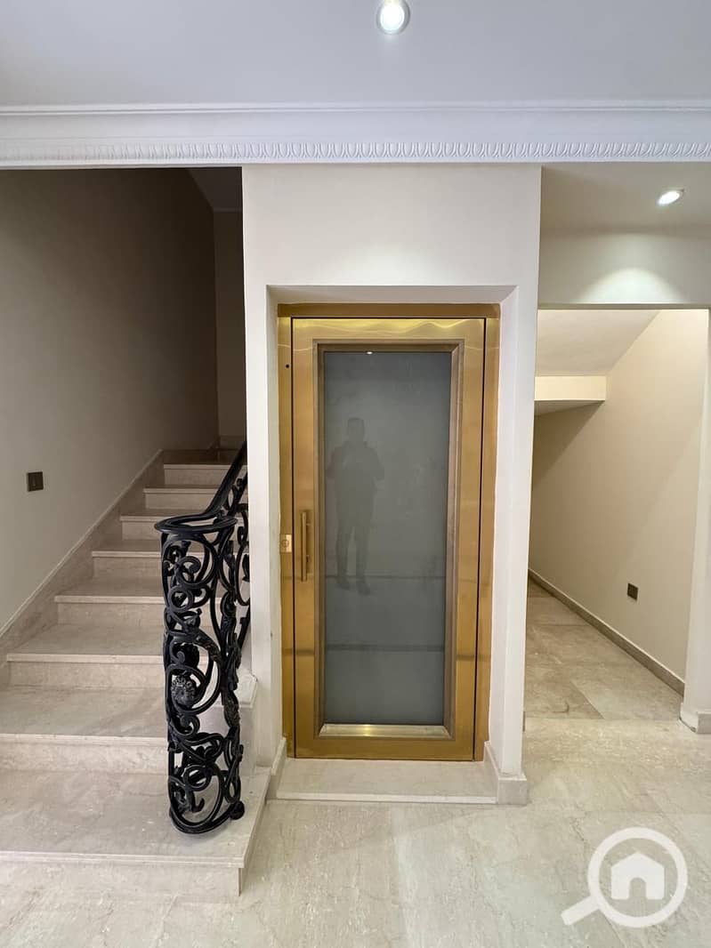 4 WhatsApp Image 2025-10-02 at 12.08. 52 AM (1). jpeg