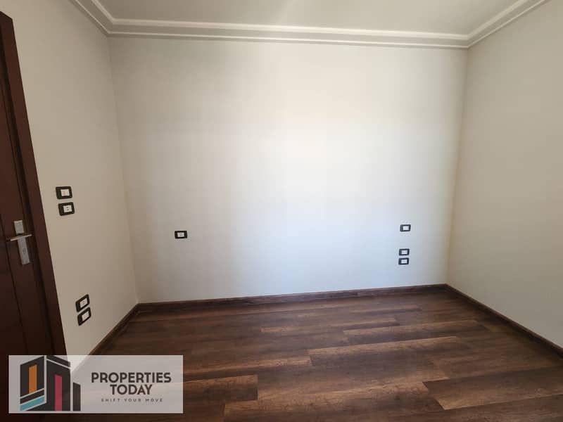 10 552452f2-6798-4f04-8bfe-204be1fb9607. jpg