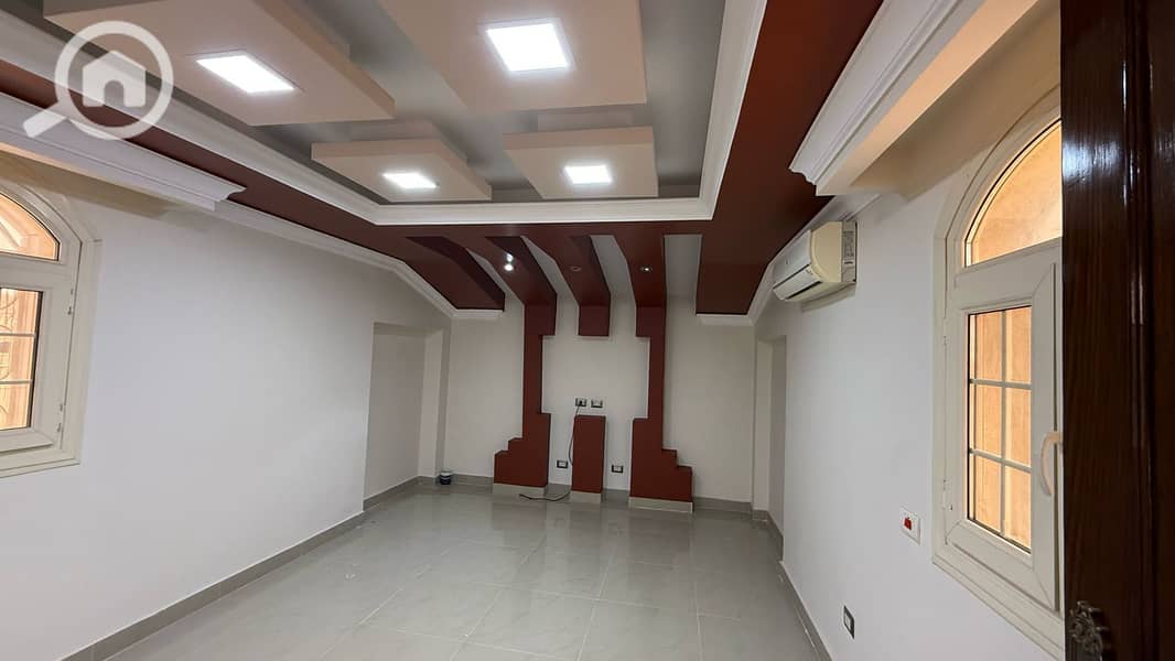 5 WhatsApp Image 2025-04-24 at 1.26. 45 PM. jpeg