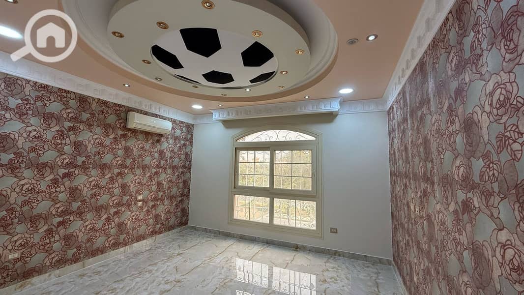 10 WhatsApp Image 2025-04-24 at 1.26. 48 PM (1). jpeg