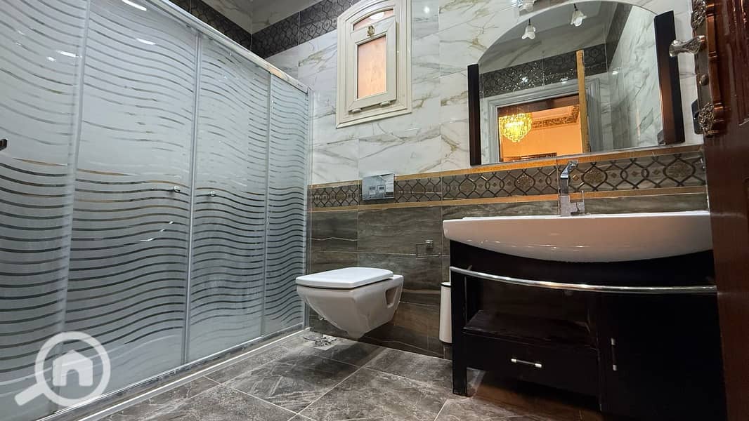 16 WhatsApp Image 2025-04-24 at 1.28. 35 PM. jpeg