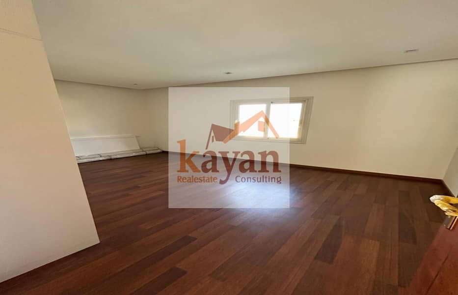 7 ba4afed3-bdef-4af9-8e42-21cf8f419b24. jpg