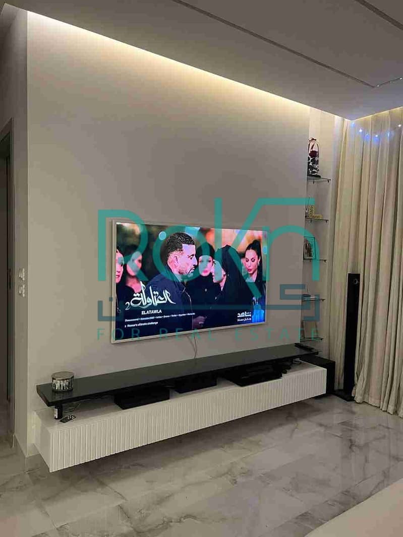 1000094069. jpg 1000094069. jpg