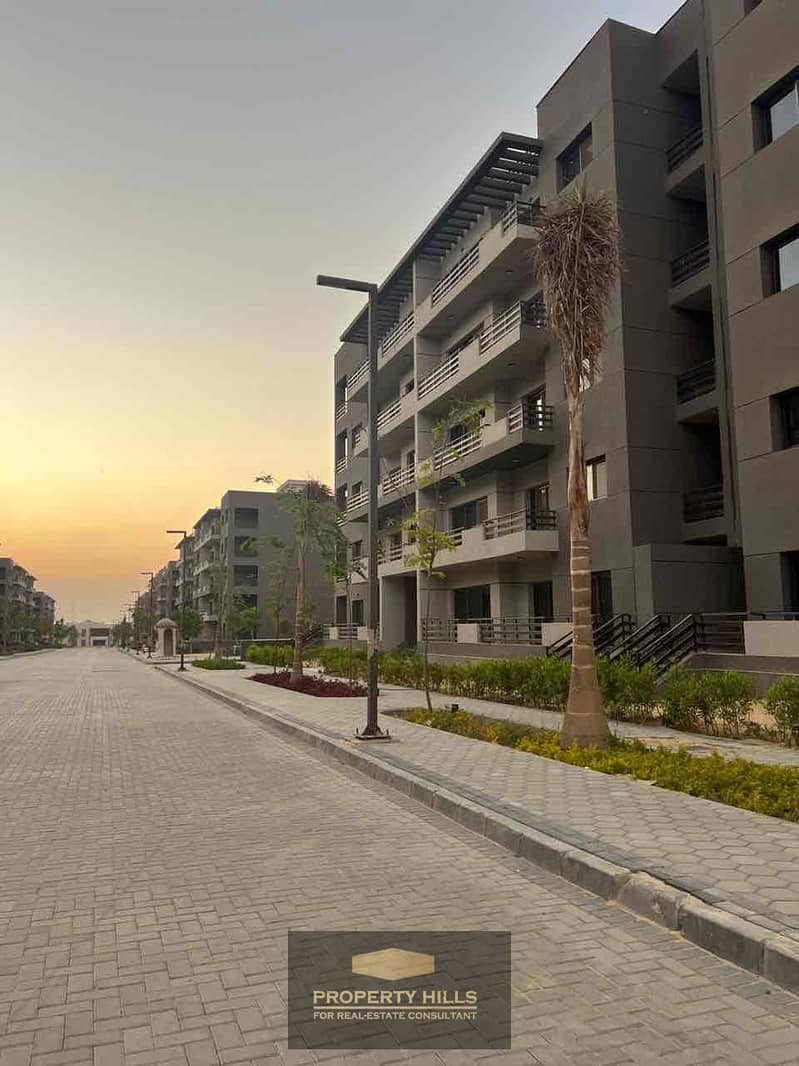 9 cbe0a3e3-6c99-44d2-8bc4-ab8107b13736. jpg