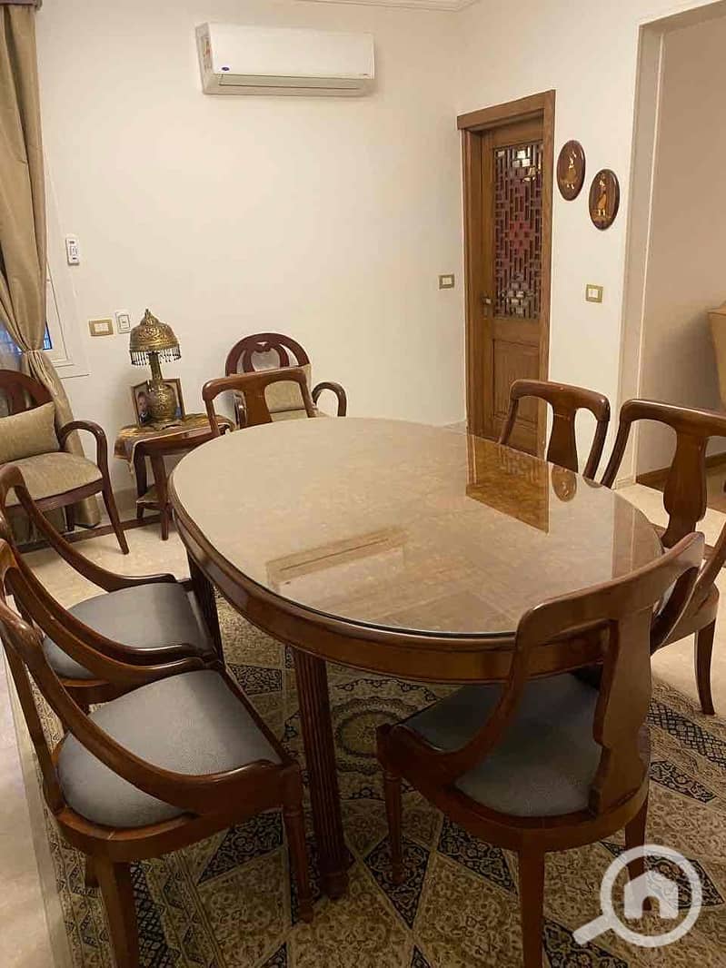 7 184c08b1-08c2-4188-a80e-3676b433b274. jpg