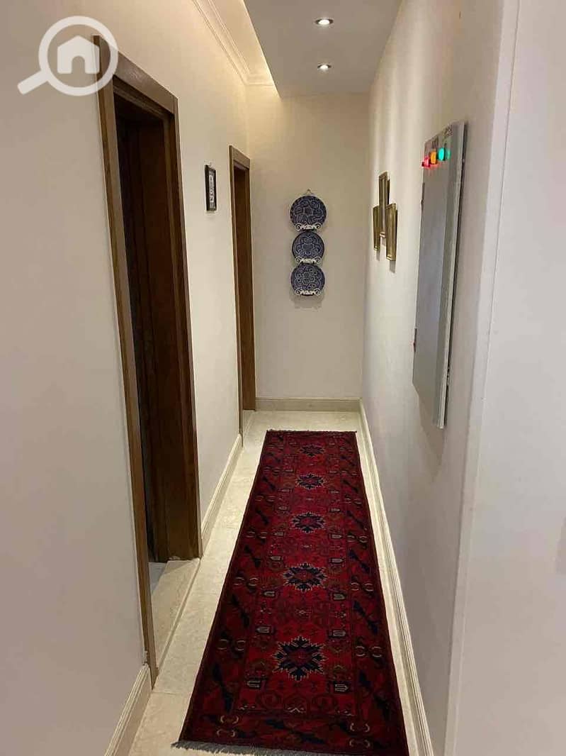 17 0d10496d-8fb9-4487-80c4-c2bfd425e88d. jpg