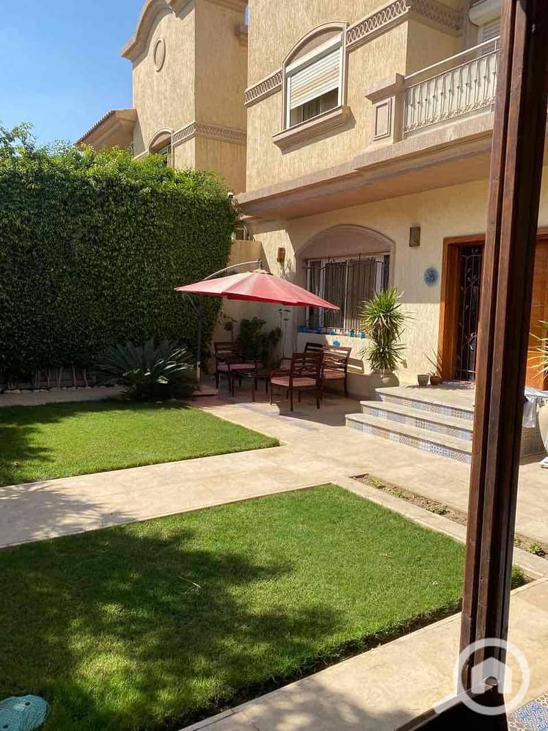 30 c83ee0e1-2e71-43d5-980d-b955f4762c6c. jpg