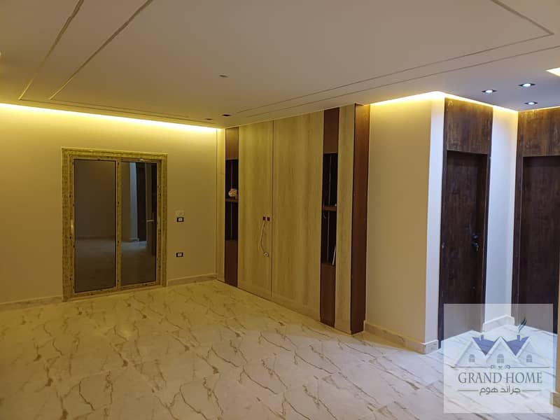 5 eb9824b5-5a15-4aba-b592-755ebfb411a4. jpg