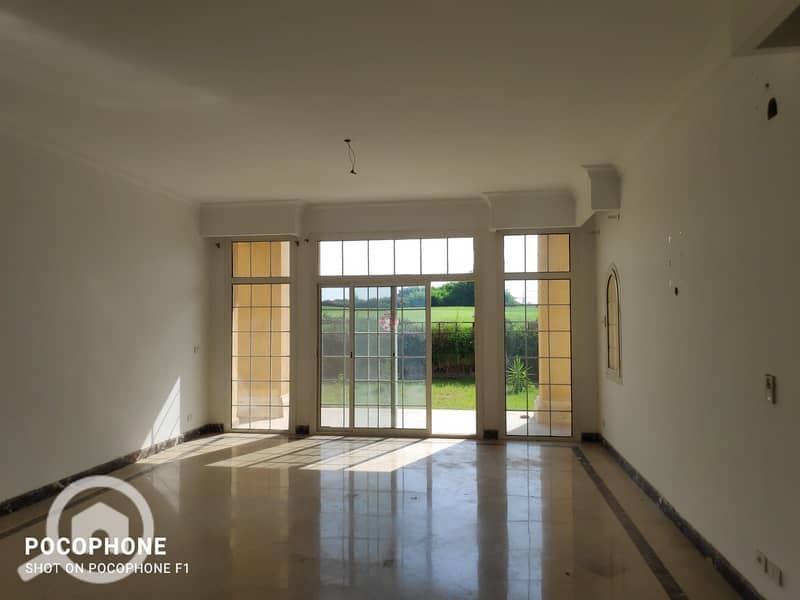 4 2e3d67a2-fa00-4440-9226-5e17611c77f0. jpeg