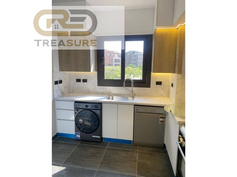 12 WhatsApp Image 2026-01-11 at 10.41. 09 AM. jpg