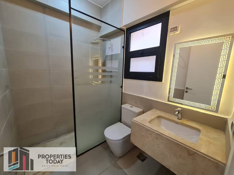 4 358497bb-7044-4775-a20a-ab229e82ad12. jpg