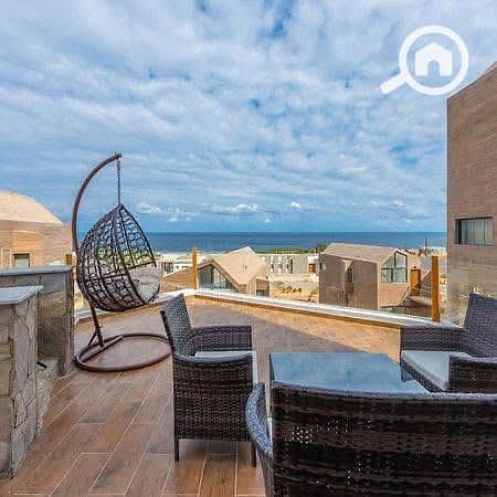 10 408f7ce2-a897-4804-ac11-391c3bc0c29d. jpg