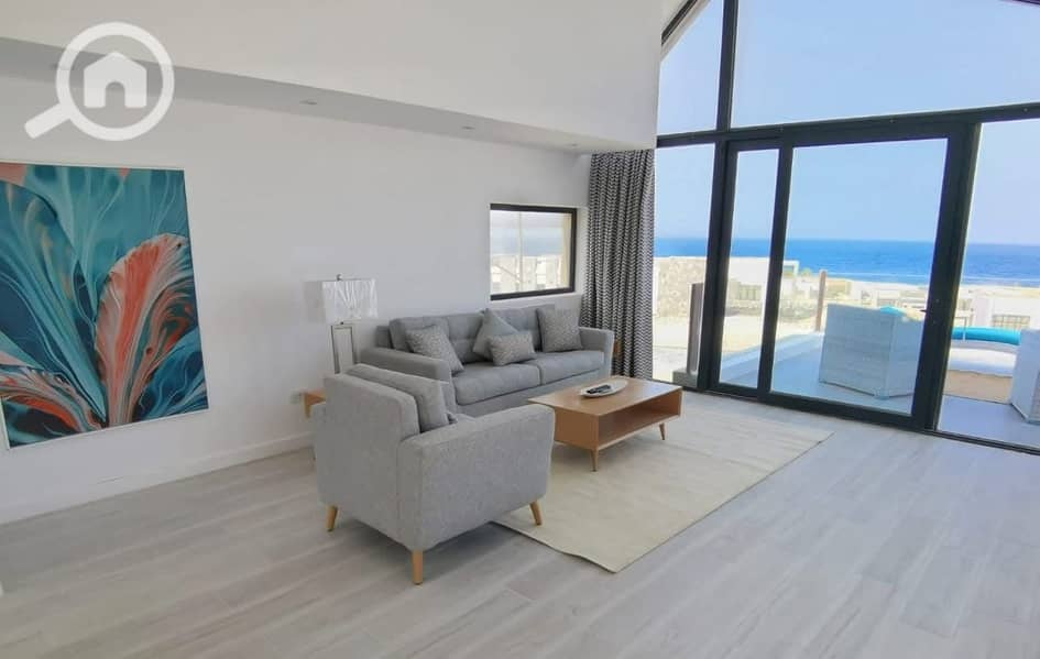 11 8048dd92-499d-4730-9680-16f9040922a6. jpg