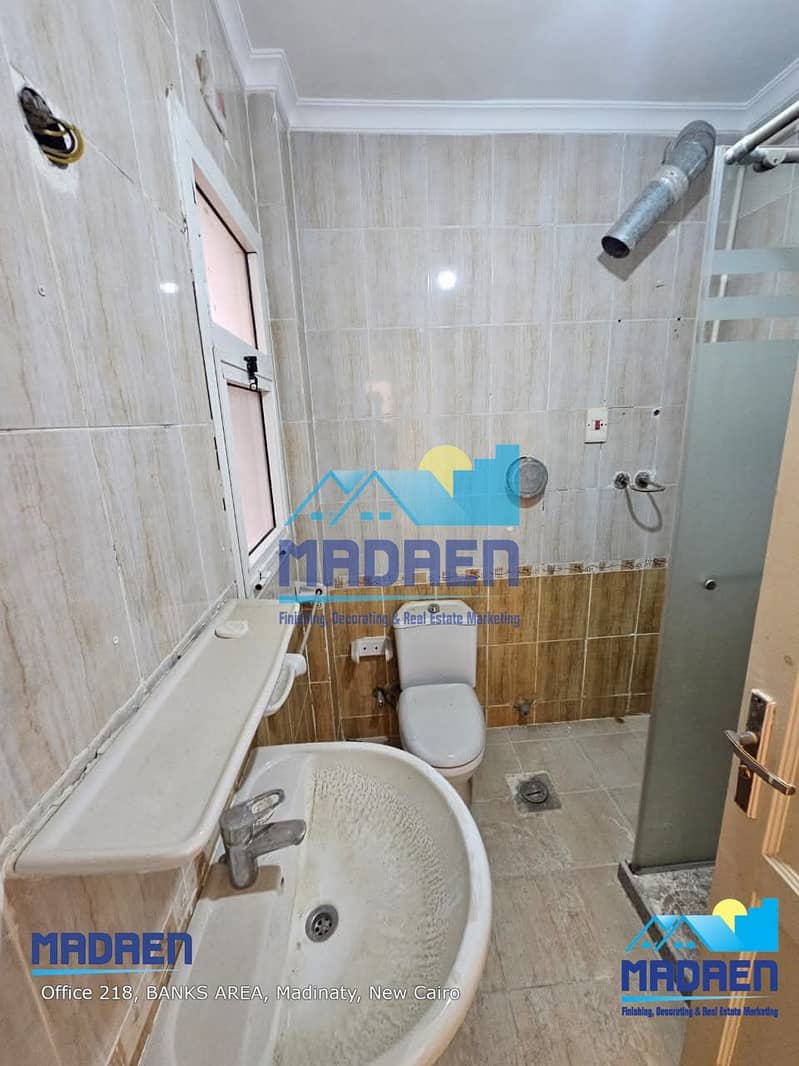 9 f0279bde-386a-49d4-b6d9-1409d91f6467. jpeg