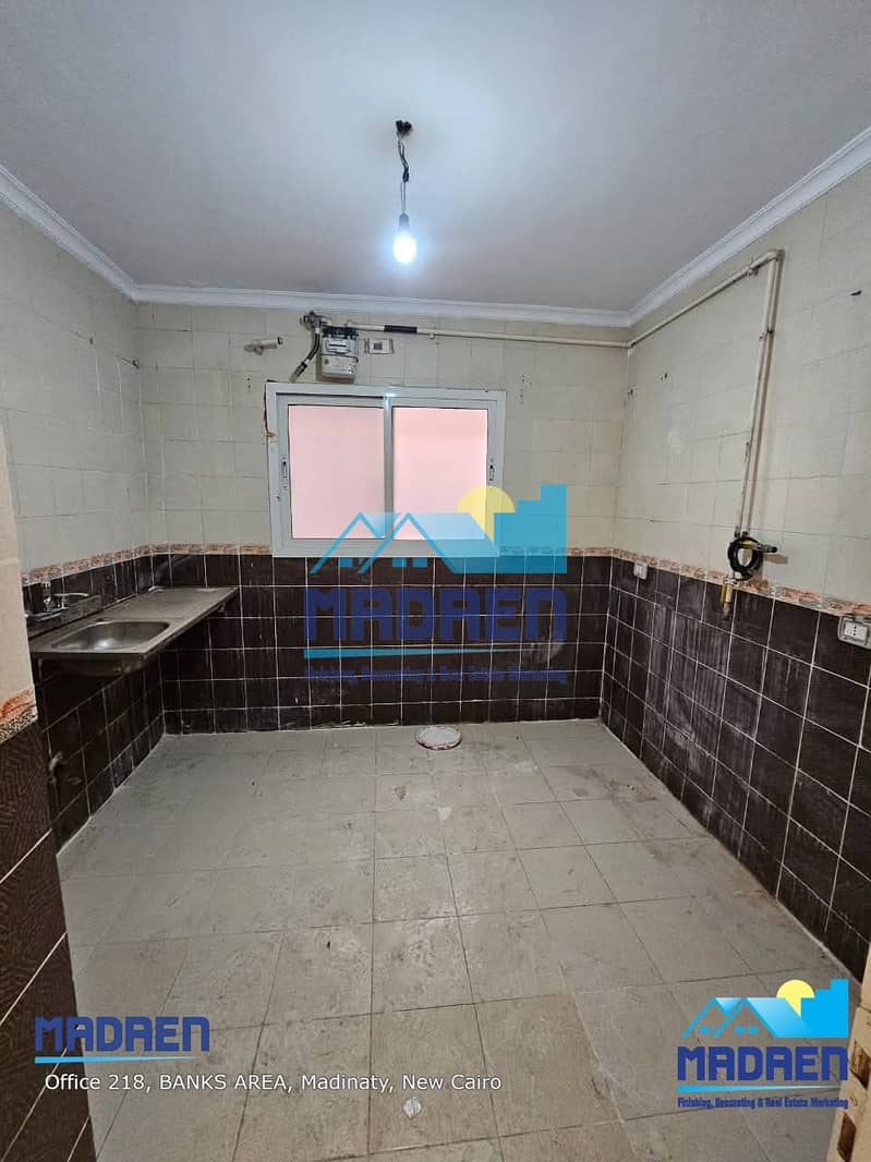 10 f59648ab-c385-46bb-8a6a-92f51f8d5273. jpeg