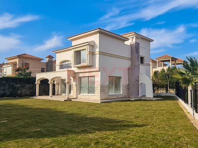 فیلا 4 غرف نوم للبيع في عجمي، الإسكندرية - 01. jpg