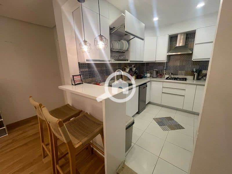 4 4a02c3e8-9497-404d-9788-a666f35adfc2. jfif. png