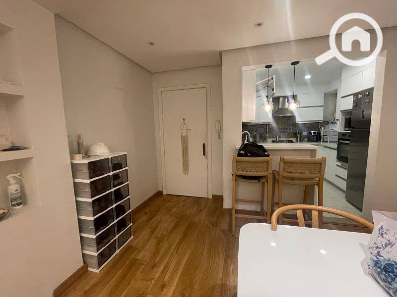 15 28cd9920-cdb3-4a8a-9fdc-760fa3b7be9b. jfif. png