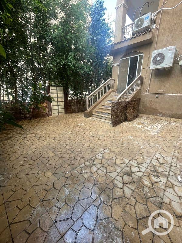 17 7ec222f7-cb7f-4eaf-a752-072344b5b26f. jfif. png