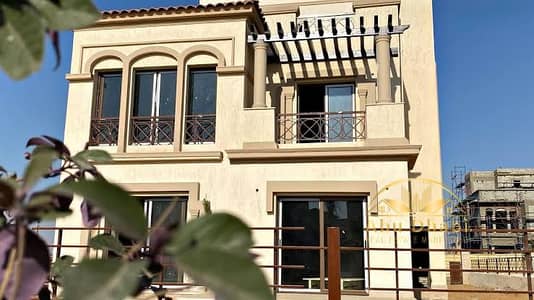 فیلا 4 غرف نوم للبيع في مدينتي، القاهرة - 97b54217-df3c-4db3-a6de-ba3d7485c06e. jpg