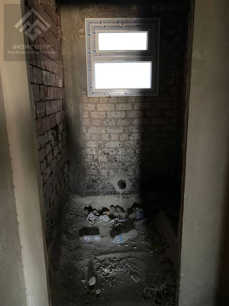 10 1803fbd0-e69e-41aa-99d2-c9d9ce4b4936. jpg