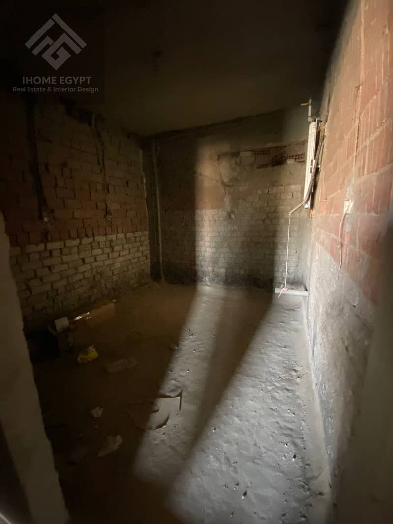 12 a2acc5cd-6b7d-4089-bb1f-ba16105e8f53. jpg