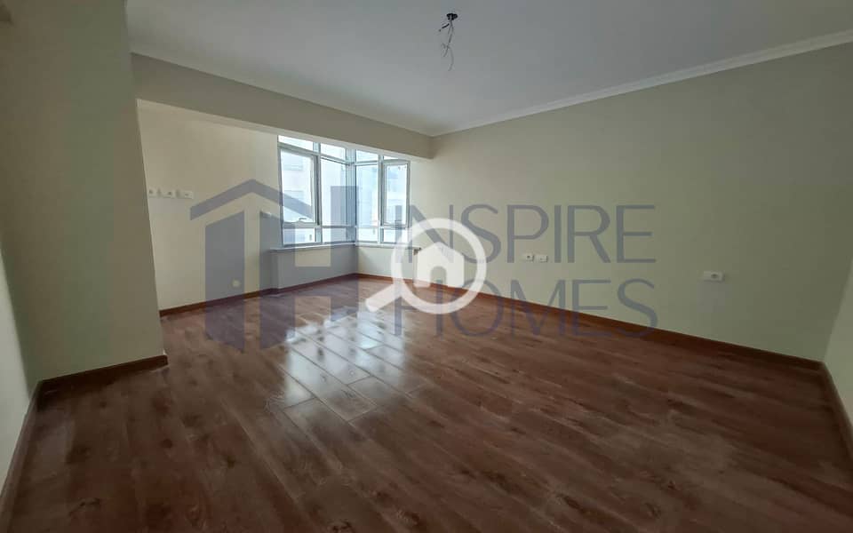 5 WhatsApp Image 2026-01-08 at 00.06. 33 (1). JPG