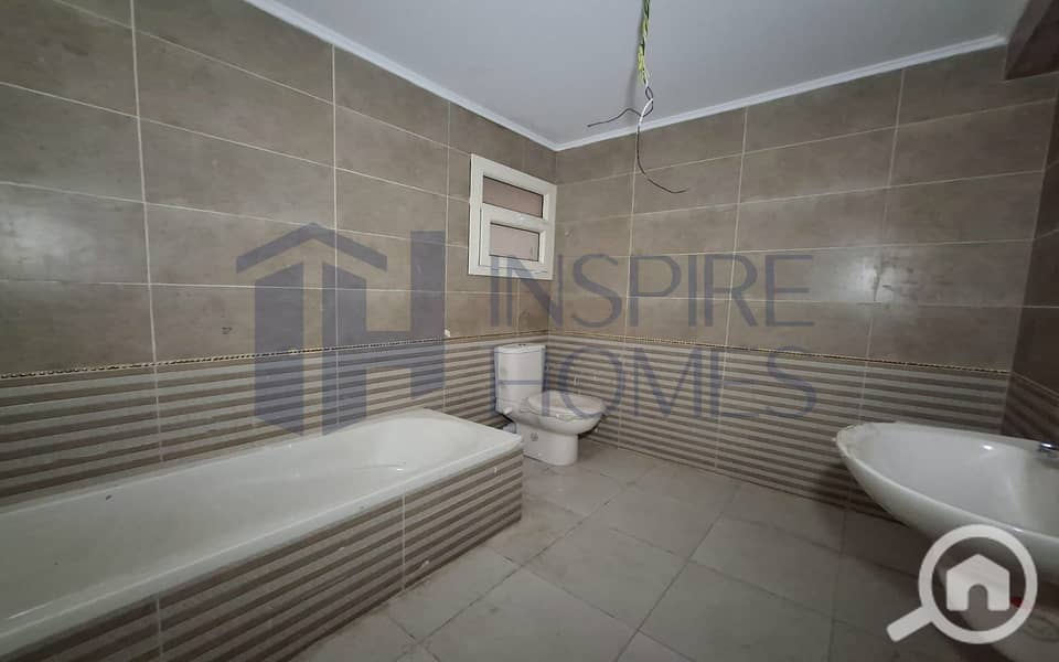 9 WhatsApp Image 2026-01-08 at 00.06. 35. JPG