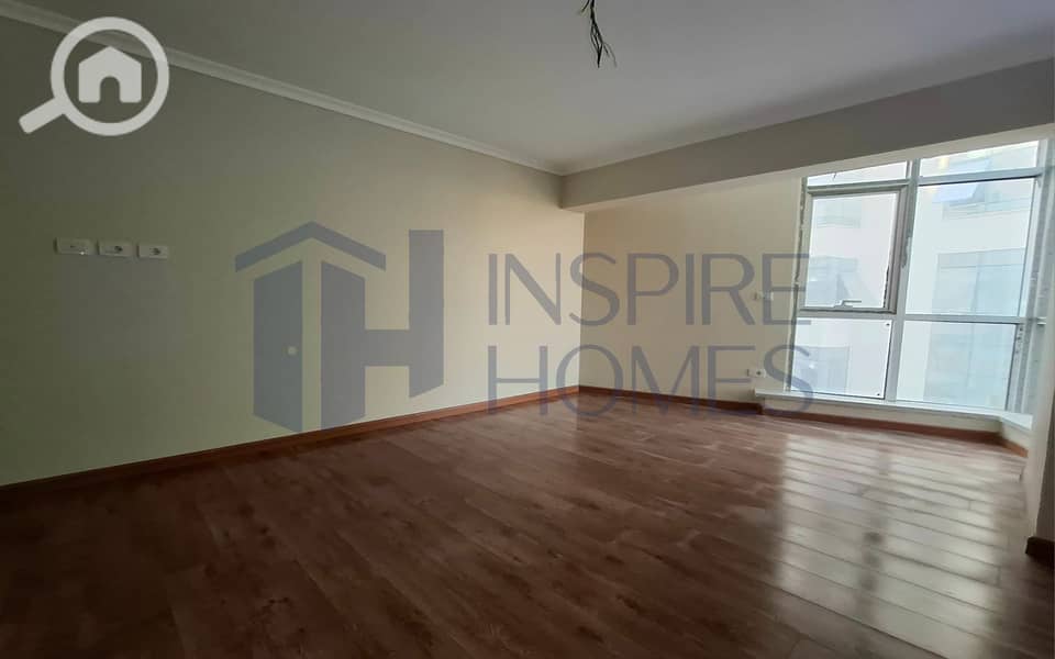 16 WhatsApp Image 2026-01-08 at 00.06. 37. JPG