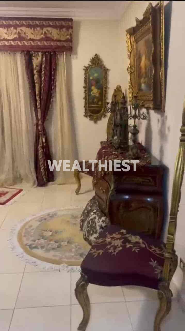 5 f009bb7c-5b07-4af3-b228-8a20a0bed5f9. jpg