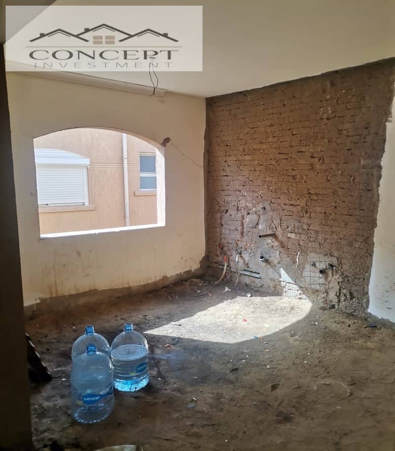 2 38975b74-9fba-4249-a6c7-80e5624b4a33. jpeg