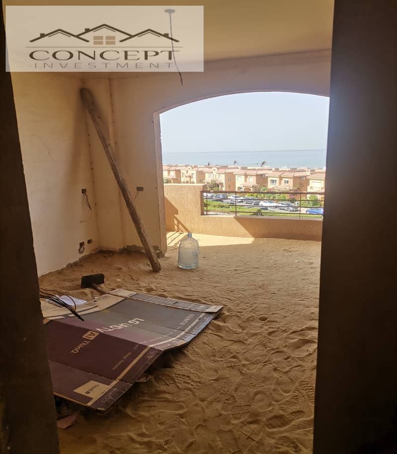 12 cc0a64c5-a144-4442-8816-49b4618c1ece. jpeg