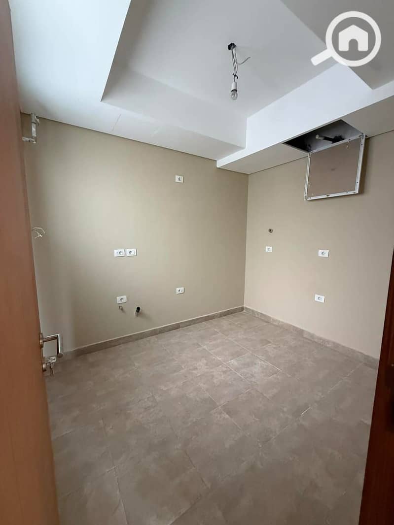 3 WhatsApp Image 2026-01-10 at 10.30. 26 PM. jpeg