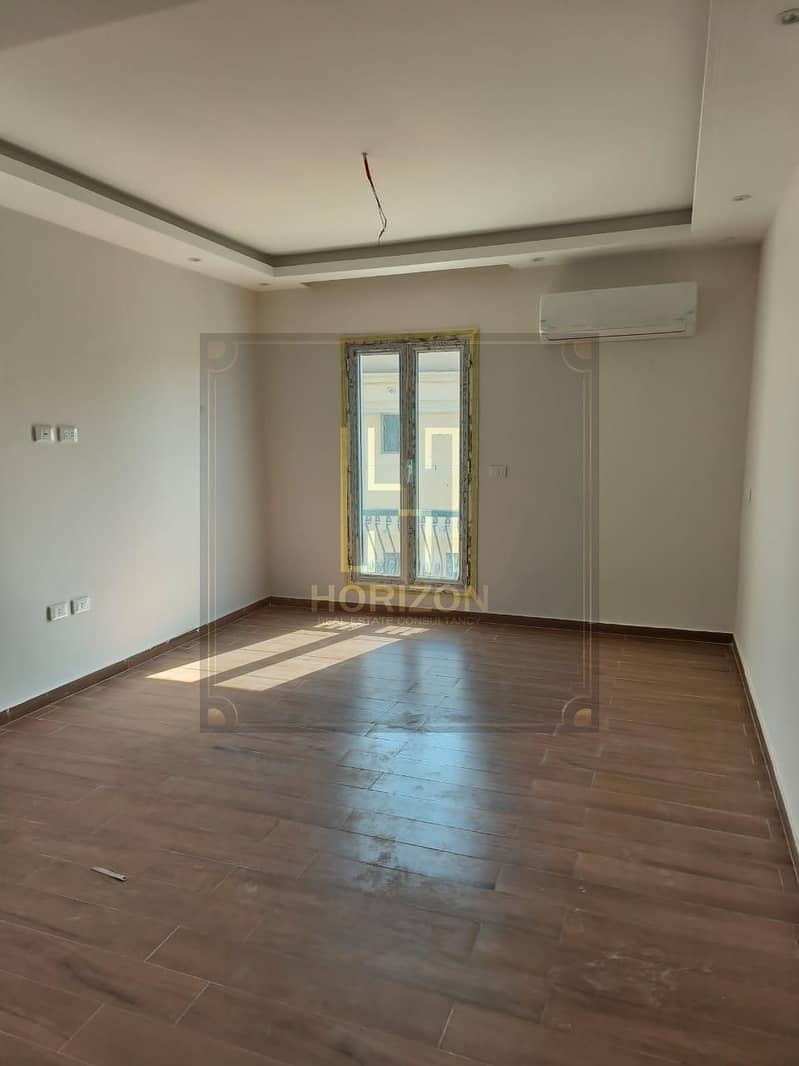 10 WhatsApp Image 2026-01-04 at 6.28. 55 PM. jpeg