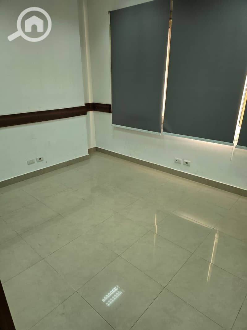 4 WhatsApp Image 2026-01-07 at 5.20. 56 PM. jpeg