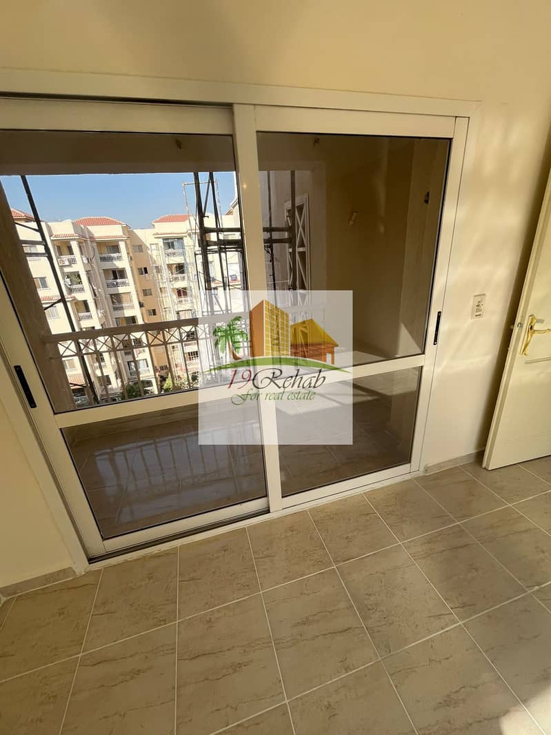 8 WhatsApp Image 2025-12-24 at 15.44. 37 (1). jpeg